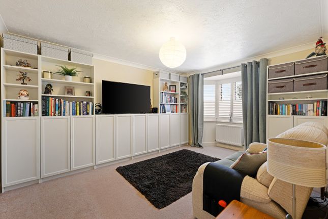 28, Tokely Road, Colchester photo 3