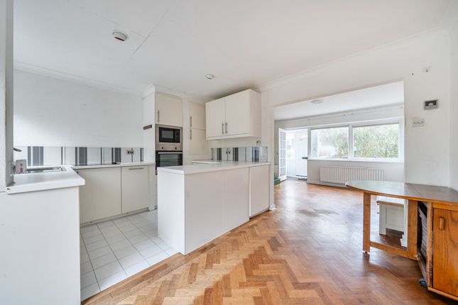 2 Mornington Walk, Richmond photo 2