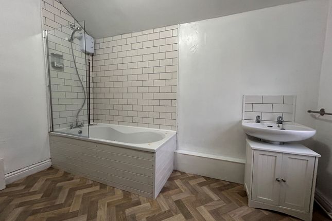 79 Shadyside, Doncaster photo 2