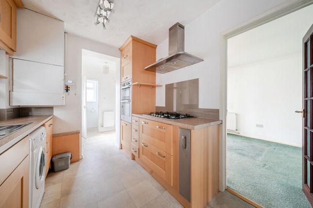 109, Narbeth Drive, Buckinghamshire photo 4