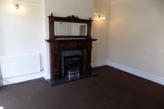 43, Holmfield Road, Blackpool photo 2