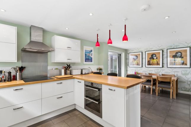 7, Whitegale Close, Hitchin photo 3
