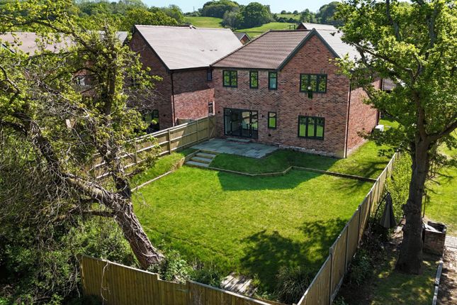 Nightingale House, Funtley Road, Fareham photo 2