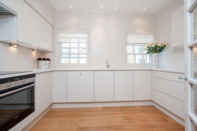 Terraced house for sale in The Courtyard, Trident Place, Old Church Street, Chelsea, London SW3.