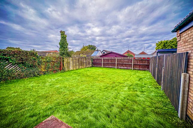 Semi-detached bungalow to rent in Maple Close, Waddington, Lincoln
