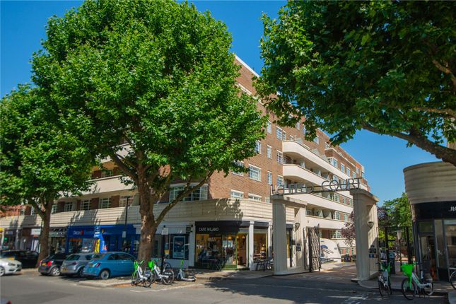 Studio studio on 204 Lichfield Court,, Sheen Road, Richmond, £360,000