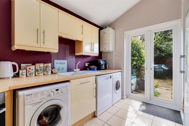 22, Shirley Close, Cambridge photo 4