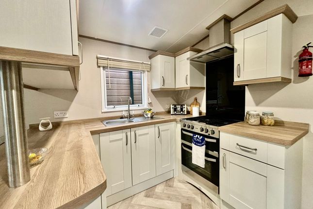 Abi Wimbledon, Fell End Caravan Park, Milnthorpe photo 3