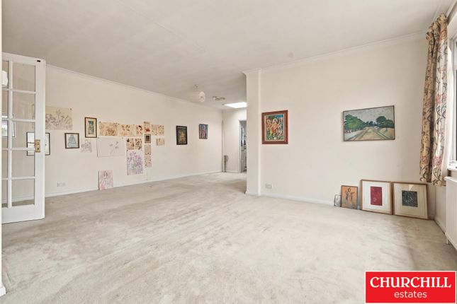 8 Briar Court, 281, Forest Road, London photo 3
