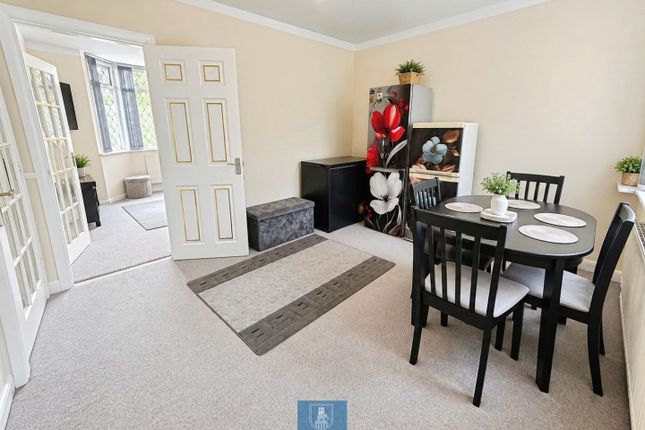 92, Kingfield Road, Coventry photo 3