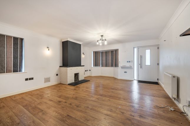 7, Vacherie Lane, Lincoln photo 3