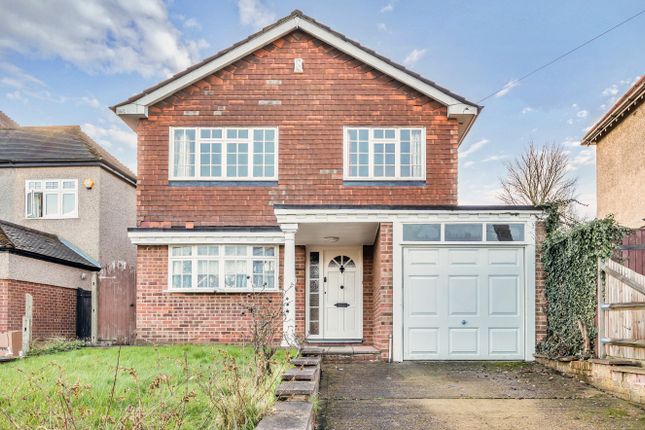 Thumbnail Detached house to rent in Chislehurst Road, Orpington