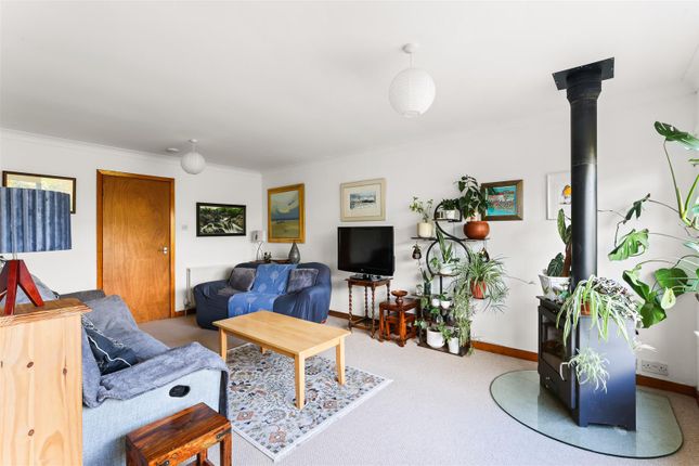 Tamarisk, St. Ninians Road, Blairgowrie photo 2