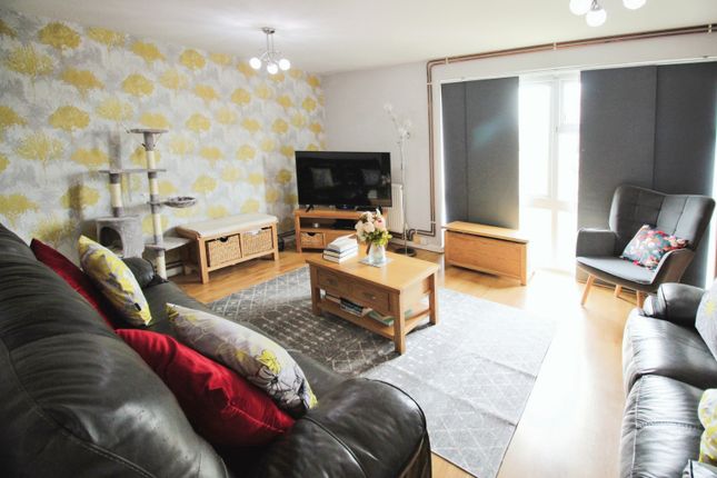 Flat for sale in Lethe Grove, Blackheath, Colchester