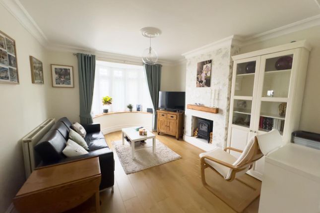 109, Heron Hill, Belvedere photo 4