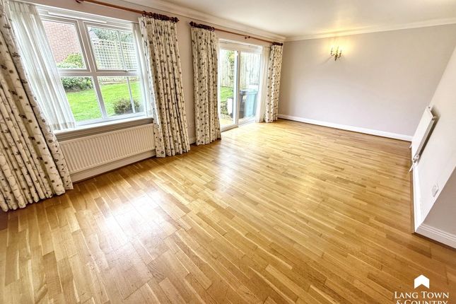 28, Candish Drive, Plymouth photo 3