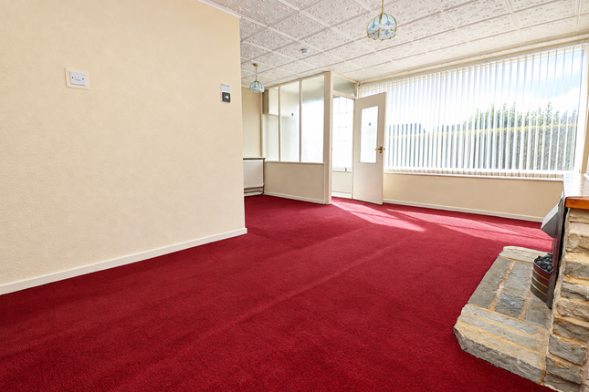 5, The Bramleys, Rochford photo 5