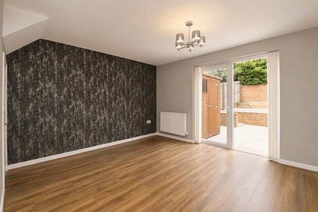 11, Kingfisher Avenue, Stockton-On-Tees photo 2