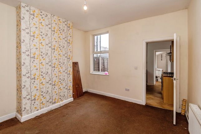205, St. Johns Road, Cannock photo 4
