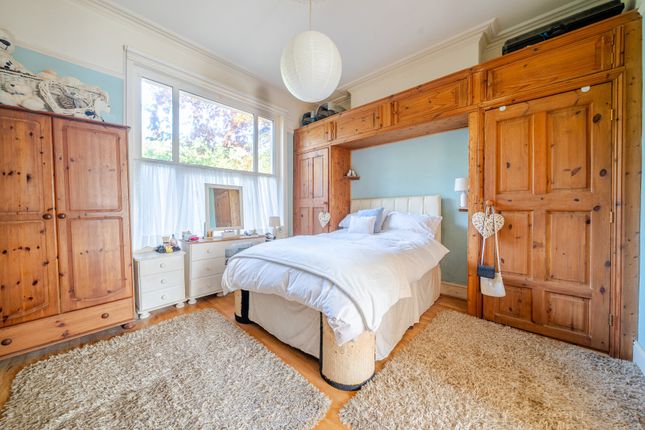 Flat 2, 23, Eridge Road, Kent photo 2