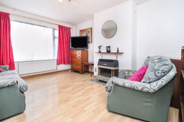 149, Harrowden Road, Bedford photo 2