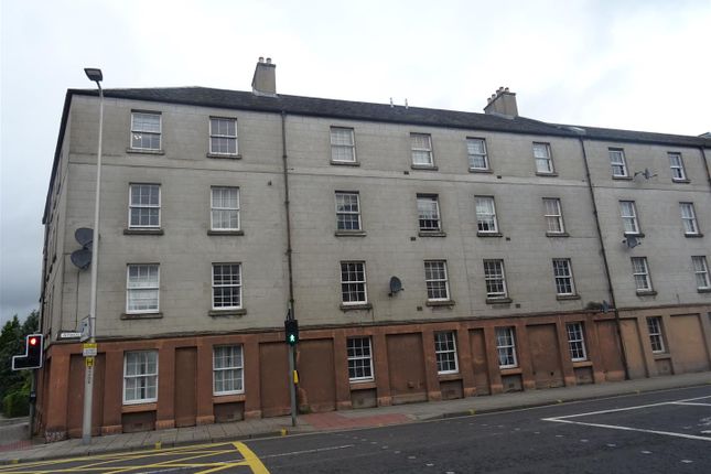 Thumbnail Flat to rent in Atholl Court, Perth