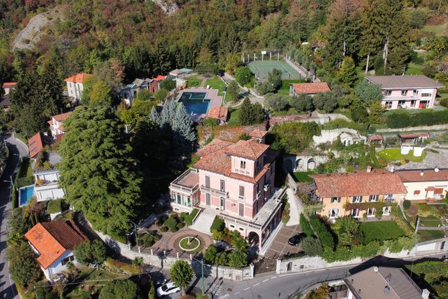 Villa for sale in 22012 Cernobbio, Province Of Como, Italy