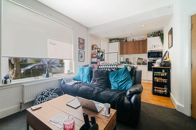 191 Burnbrae Street, Glasgow photo 4