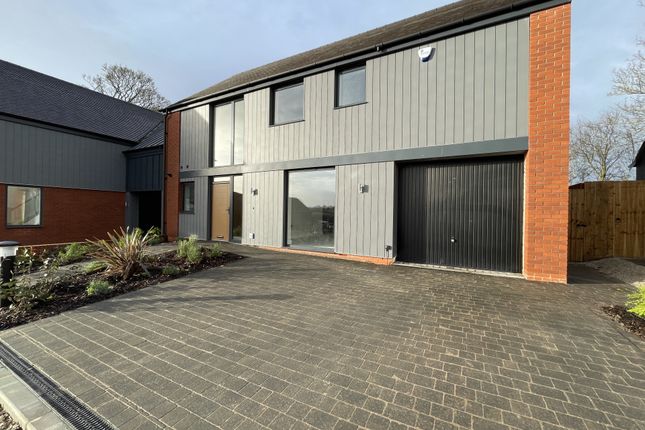 Thumbnail Flat for sale in Chesterfield Road, Oakerthorpe