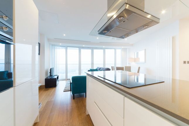 Apartment 1801, Arena Tower, 25, Crossharbour Plaza, London photo 2