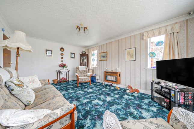 1, Royal Court, Cleethorpes photo 2