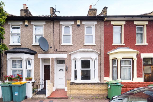 Terraced house to rent in Tennyson Road, Stratford, London