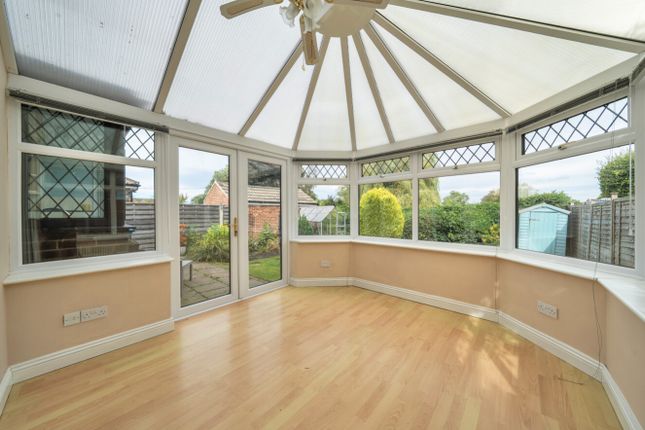 107, Hill Top Avenue, Harrogate photo 2