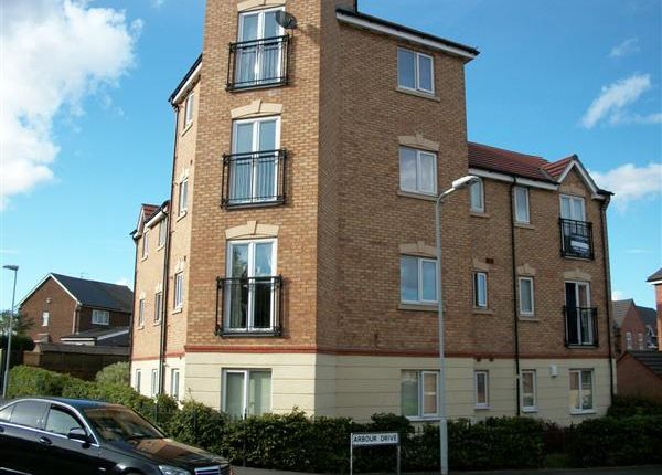 Flat to rent in Loxdale Sidings, Bilston, Wolverhampton