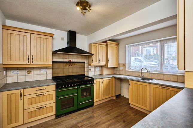 2a,, Landguard Manor Road, Isle of Wight photo 3