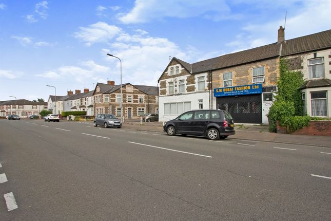 Flat for sale in Broadway, Roath, Cardiff