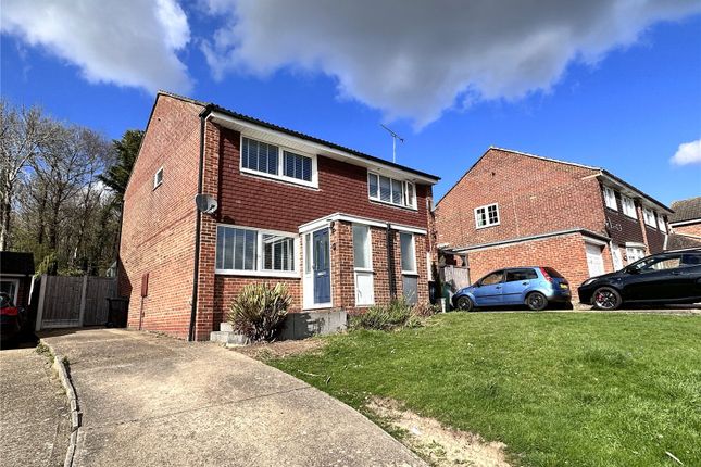 Semi-detached house to rent in Jackdaw Close, Billericay CM11