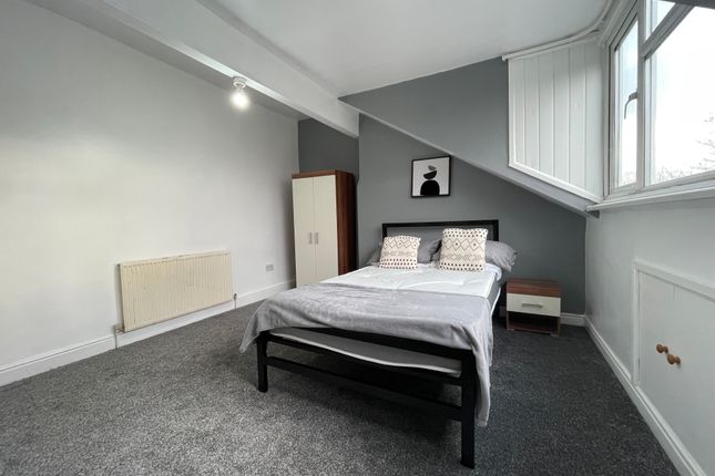 Room to rent in Gilpin Street, Leeds