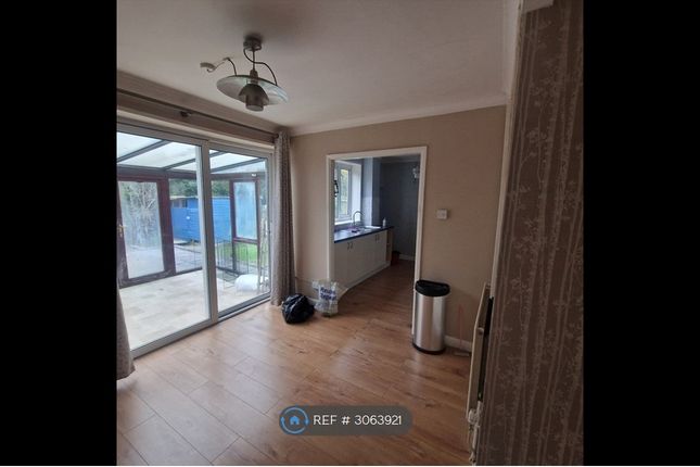 Cae Fardre, Church Village, Pontypridd photo 4