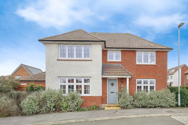 Thumbnail Detached house for sale in Crozier Lane, Warfield