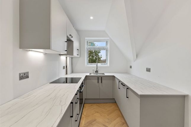 Elm Road, Mortlake photo 2