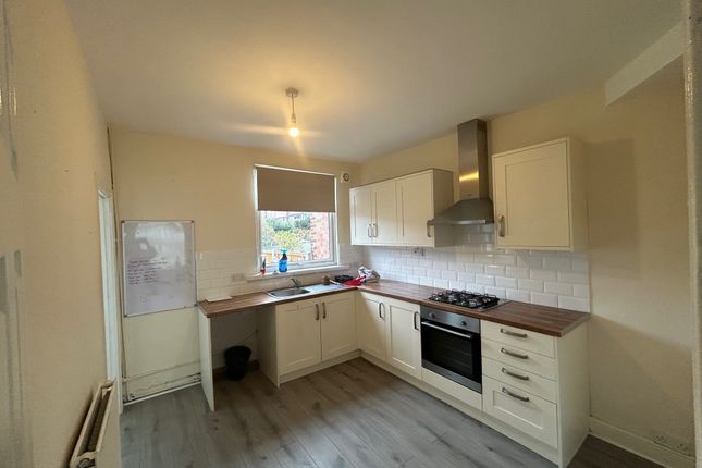 48, Wirral photo 4