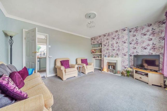 Terraced house for sale in Fox Close, Bampton