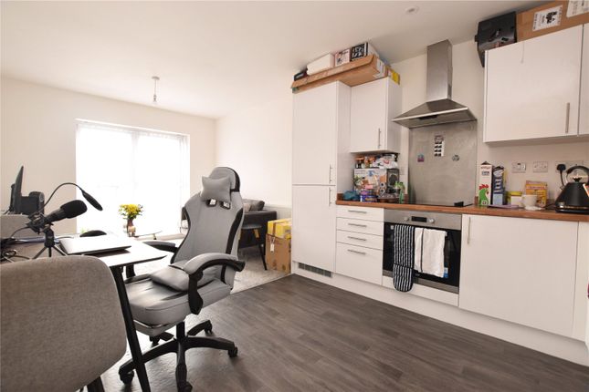 Flat 8, Abode, 387, York Road, West Yorkshire photo 2