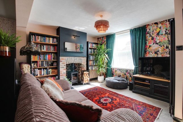 12 Norwood Gardens, Ashford photo 4