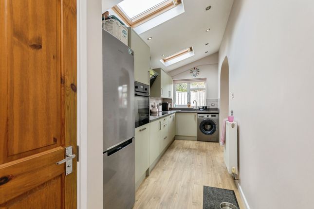 22, Foxcroft Close, Bristol photo 4