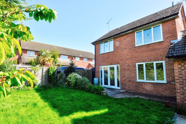 Link-detached house to rent in Kings Orchard, Wallingford
