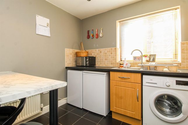 14, Jacobs Court, Horbury photo 4