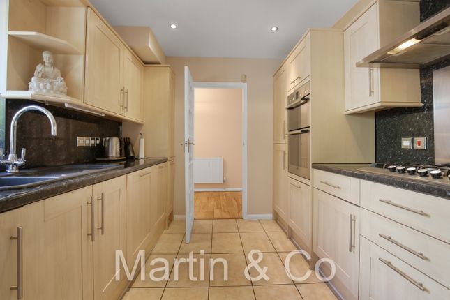 4, Haling Park Gardens, South Croydon photo 4