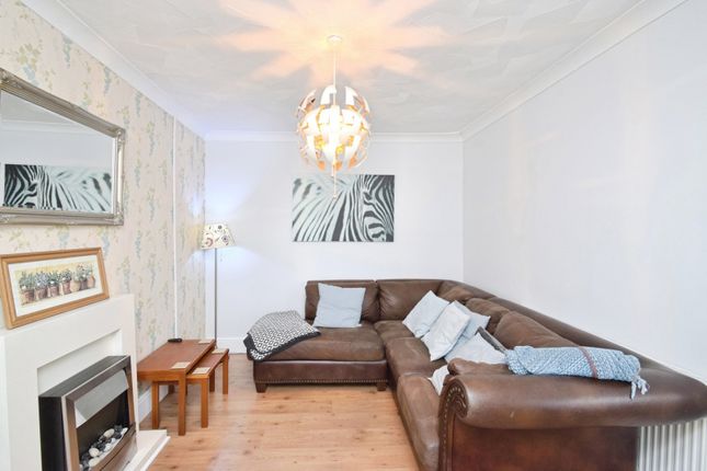 4, Dandorlan Road, Carmarthenshire photo 2
